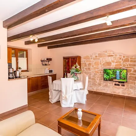 Prázdninový dům Casa Ghedda *